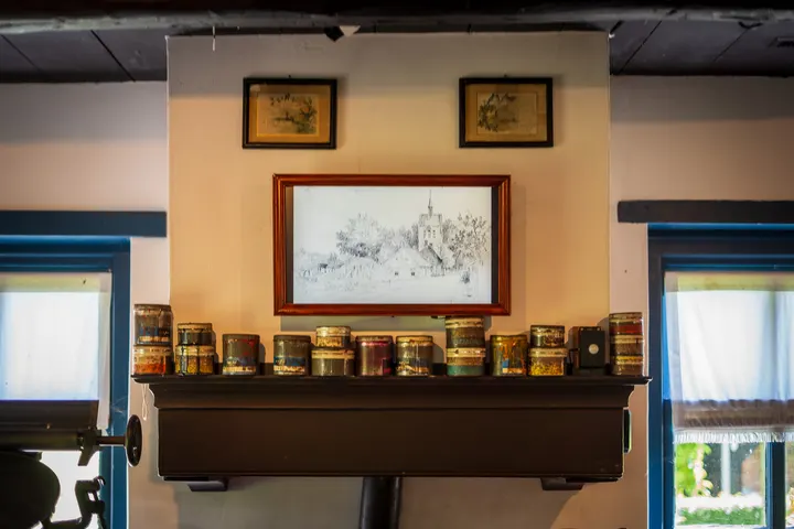 Gallery photo